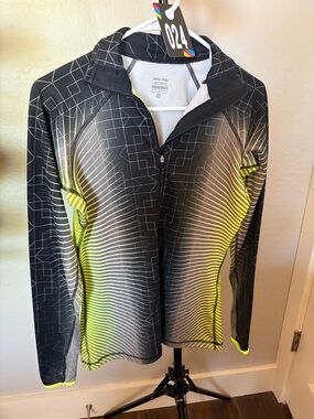 Nike pro Black/Neon Yellow Zip-front jacket